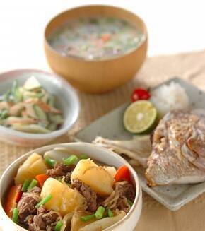 基本の肉じゃが 失敗しない！ほっこり関西の味つけレシピの献立