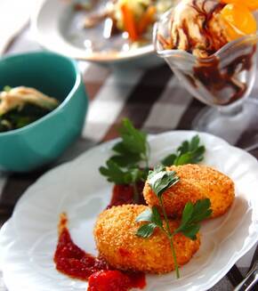 エビのクリームコロッケの献立