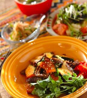 牛肉とカボチャのピリ辛炒めの献立