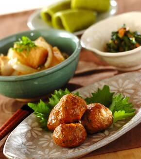 蒸しみそつくねの献立