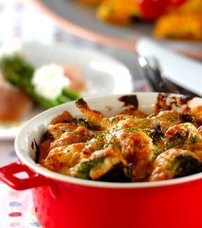 アサリとブロッコリーのグラタンの献立