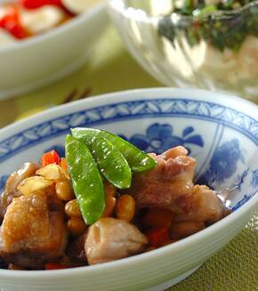 鶏と大豆の煮物の献立