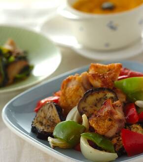 チキンと野菜のオーブン焼きハーブ風味の献立