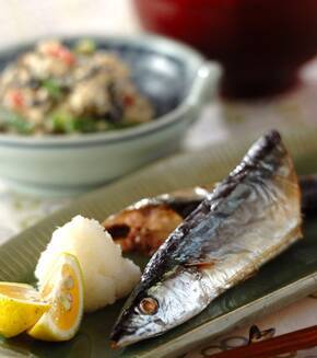 オーブントースターでサンマの塩焼きの献立