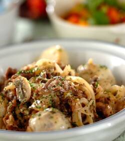 牛肉と里芋のクリーム煮