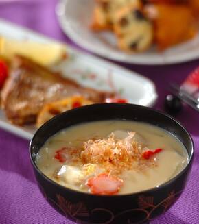 白みそのお雑煮の献立