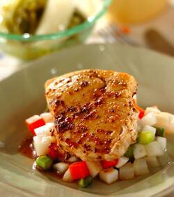 メカジキのソテー粒マスタード風味