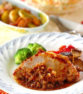 簡単本格的！ステーキソース 塩麴豚おろし by杉本 亜希子さんの献立