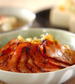 黄金比のタレで失敗ナシ！焼豚丼（チャーシュー丼）の献立