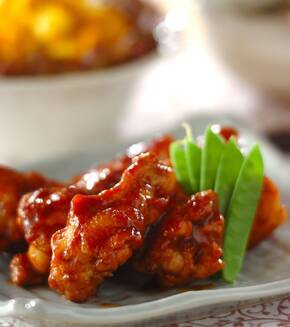 焼き肉のタレで超簡単！手羽元の甘辛煮の献立