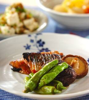 アジのゴマみそ焼きの献立