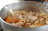 豚バラ肉と里芋の煮物の作り方2