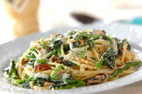 アナゴとホウレン草のクリームパスタ