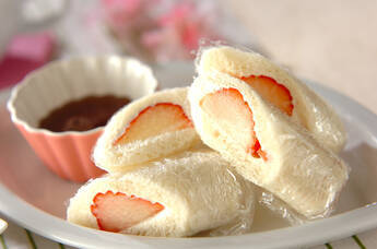 フルーツロールサンド