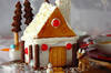 食パンで簡単！ヘクセンハウス風クリスマスサンタのお家ケーキの作り方の手順