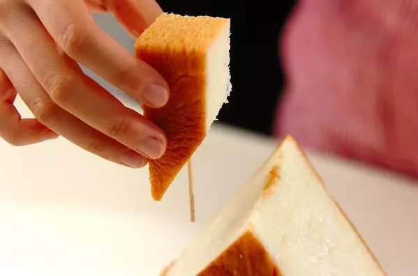 食パンで簡単!ヘクセンハウス風クリスマスサンタのお家ケーキのポイント・コツ