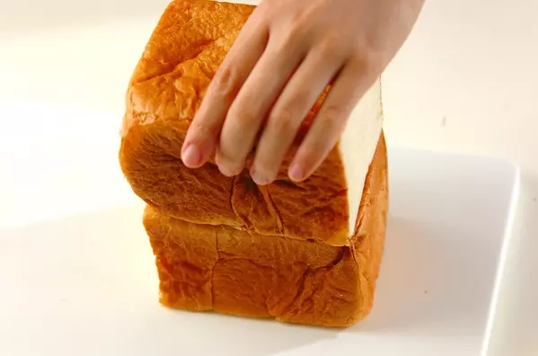 食パンで簡単!ヘクセンハウス風クリスマスサンタのお家ケーキのポイント・コツ