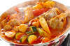 野菜くずと魚介の旨味！トマト鍋の作り方の手順