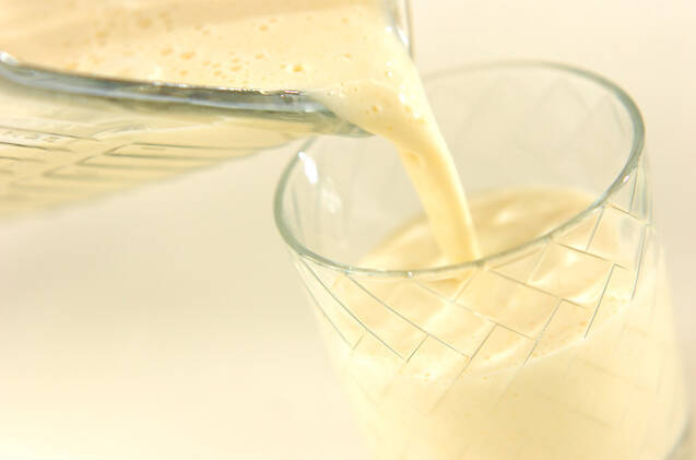 マンゴーミルクの作り方の手順2