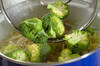 温野菜のゴマドレッシング和えの作り方の手順5