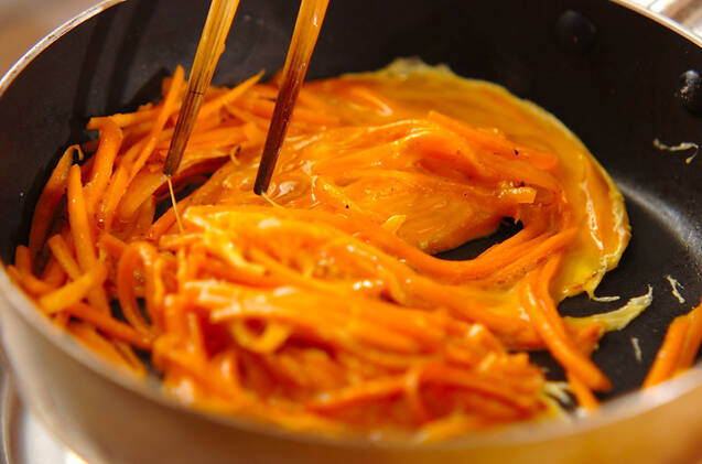 ニンジンシリシリの作り方の手順3