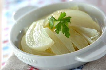 玉ネギのシンプルオリーブ蒸し