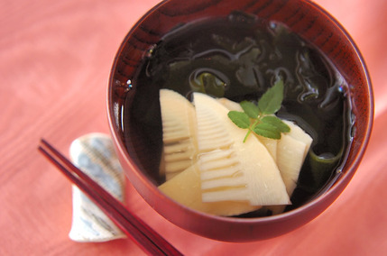 タケノコのお吸い物