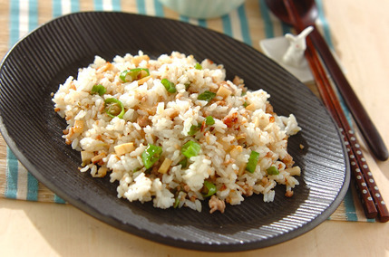 鶏ひき肉のユズコショウチャーハン