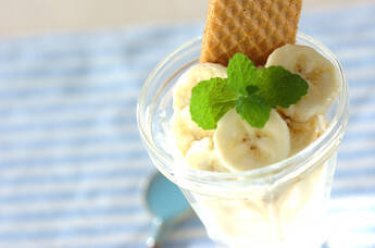 リキュールがけパフェ