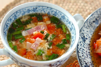 トマトとふんわり卵のスープ