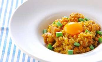 鶏の唐揚げカレー