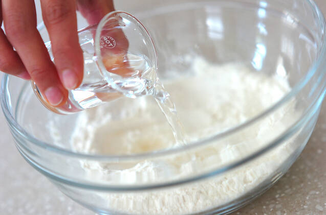 ハーブクラッカーの作り方の手順1