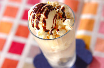 ポップコーンパフェ