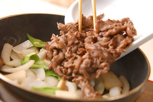 牛肉のエスニック炒めの作り方の手順4