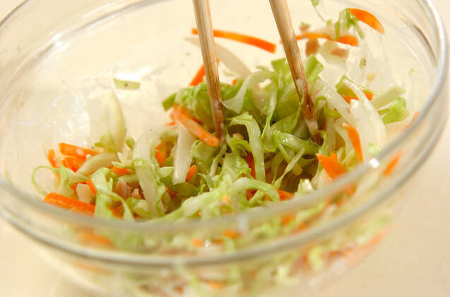 コールスローサラダの作り方の手順2