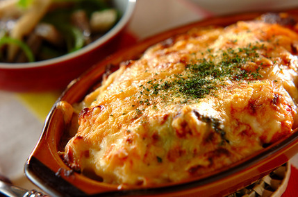 エビのマカロニグラタン