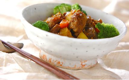 牛すじのカレー煮