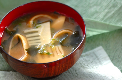 タケノコのみそ汁 レシピ 作り方 E レシピ 料理のプロが作る簡単レシピ