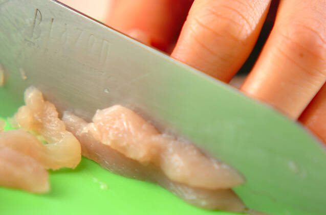 鶏ささみのパリパリ春巻きの作り方の手順1