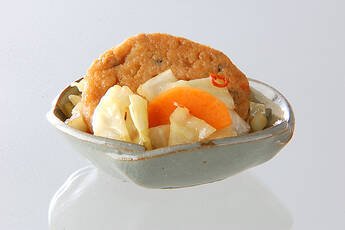 がんもとキャベツのサッと煮