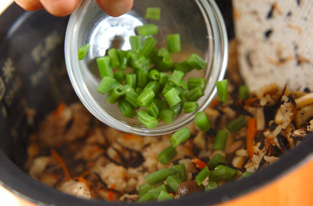 キノコ入り炊き込みご飯の作り方の手順9