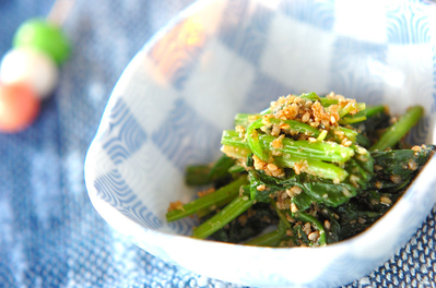 ホウレン草とミツバのゴマ和え 副菜 レシピ 作り方 E レシピ 料理のプロが作る簡単レシピ