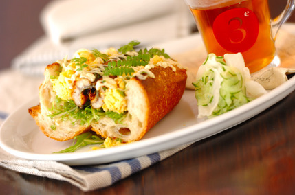 蒲焼きと卵のサンド