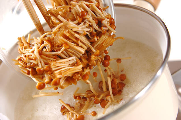 ブラウンエノキみそ汁の作り方の手順4