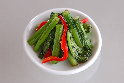 カブの葉のピリ辛炒め