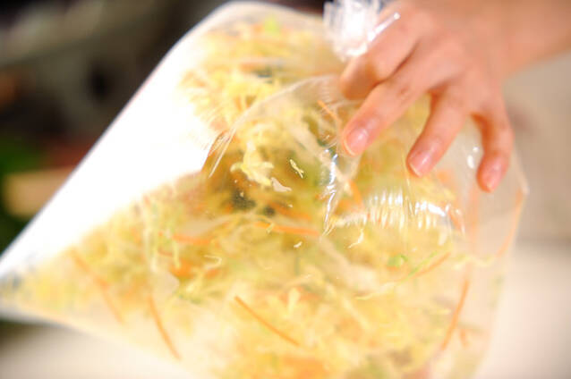 春キャベツのツナマヨサラダの作り方の手順1