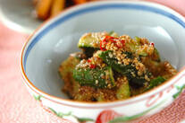 キュウリのゴマ酢和え