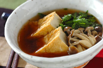 じゅわっと染みてる！昔ながらの厚揚げの煮物