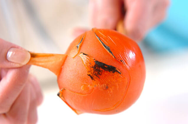 スパイシートマトスープの作り方の手順1