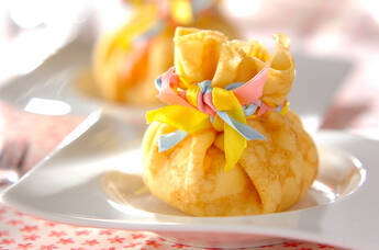 サワーチェリーのクレープ包み